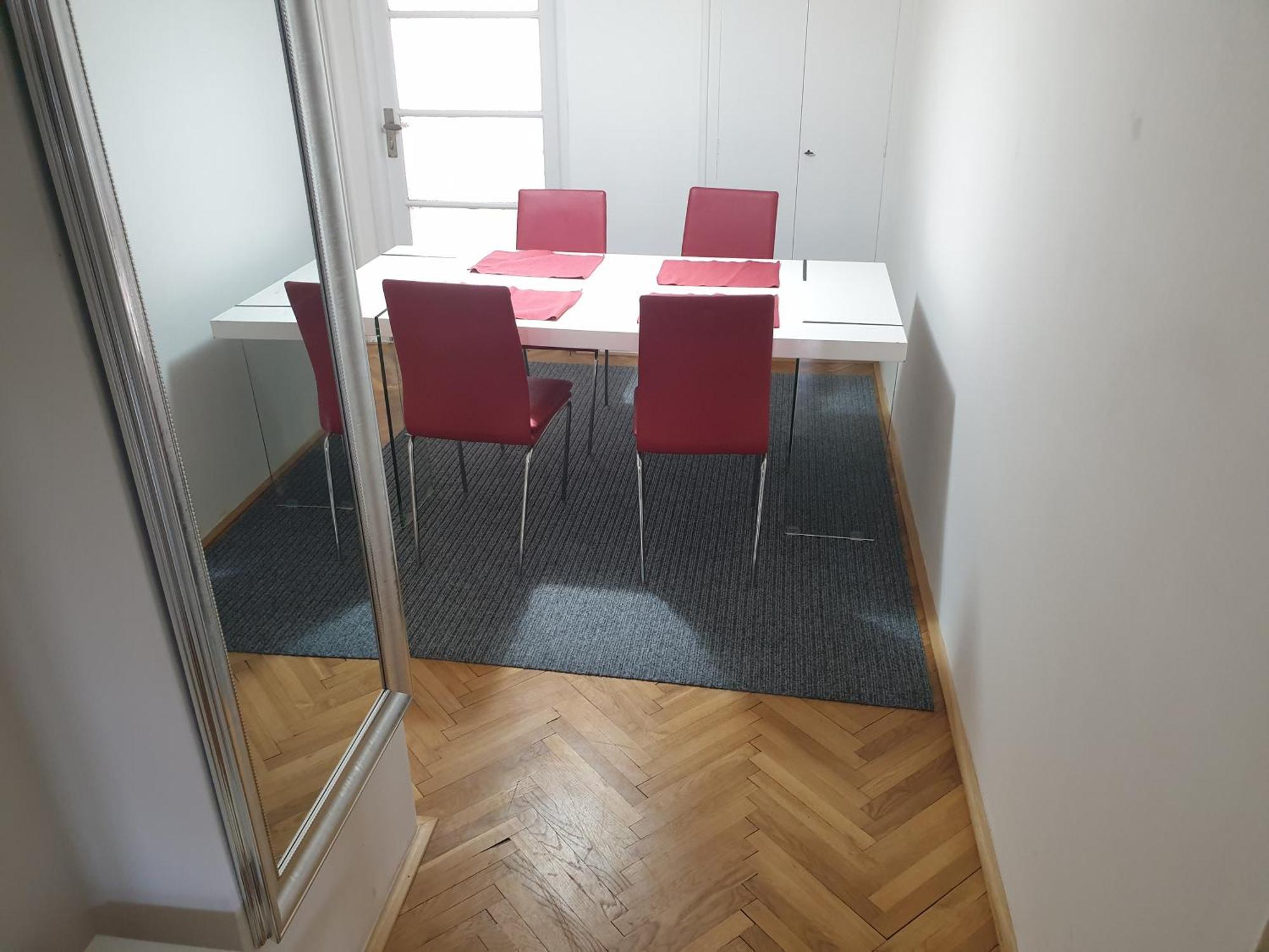 Newly Refurbished Central Praha Bagian luar foto