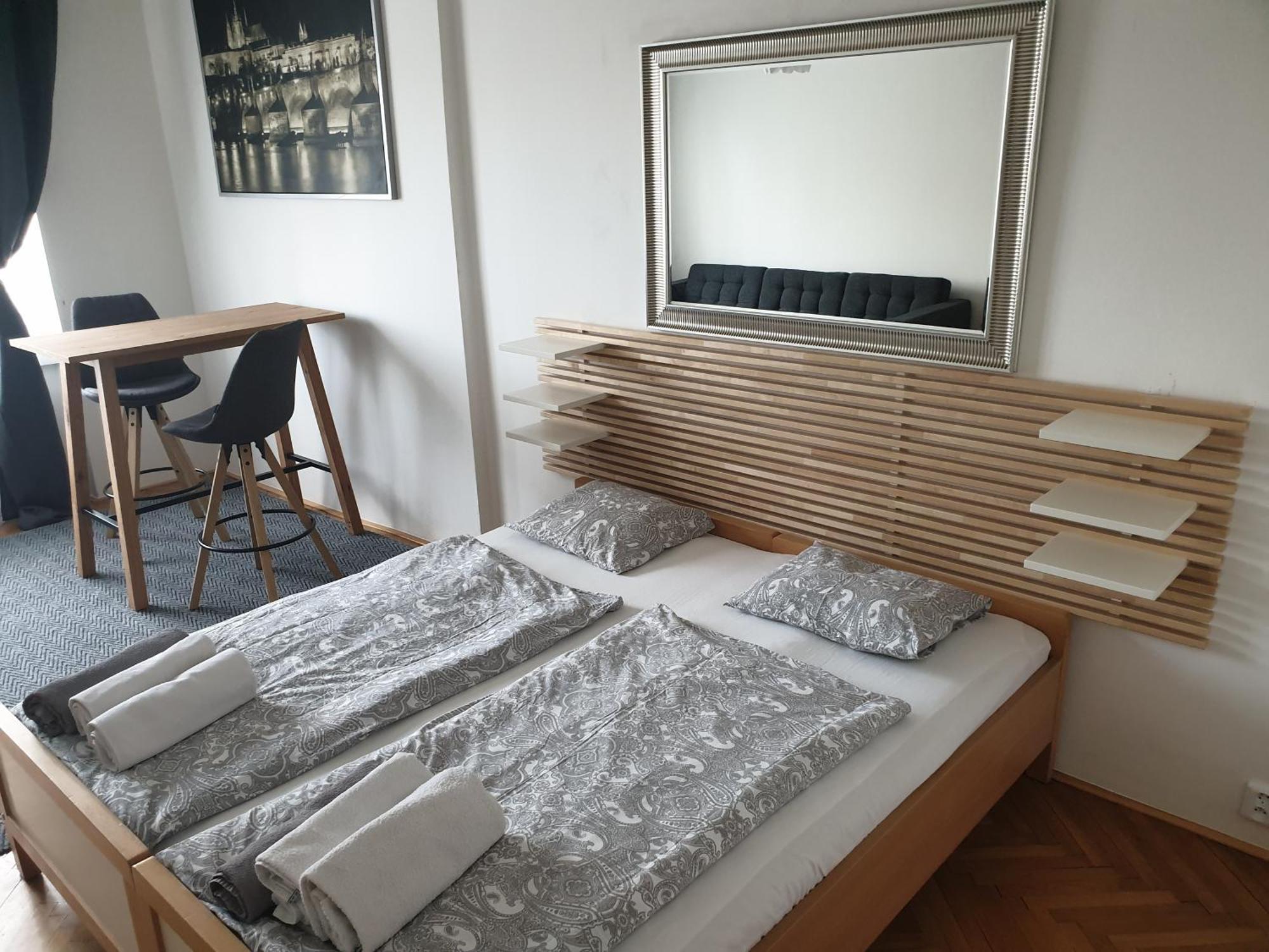 Newly Refurbished Central Praha Bagian luar foto